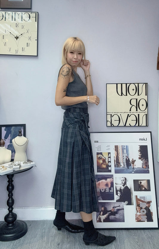 Grid skirt