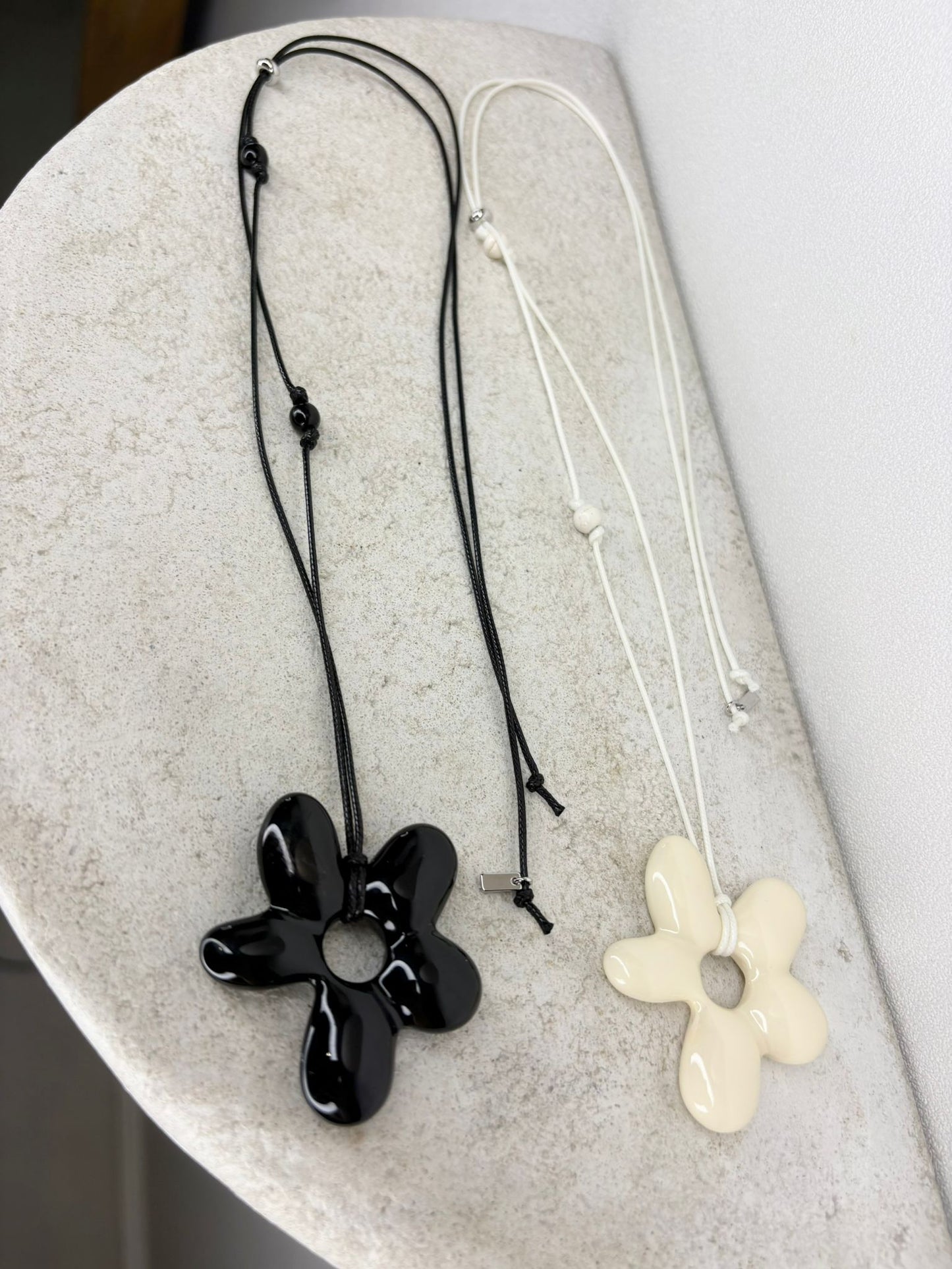 Big flower shaped long necklace