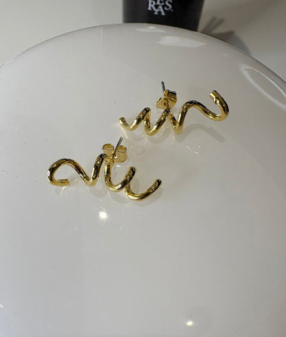 Curly earrings