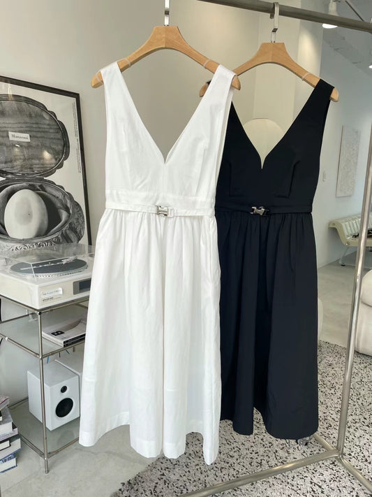(-60%off)Belt deep V dress