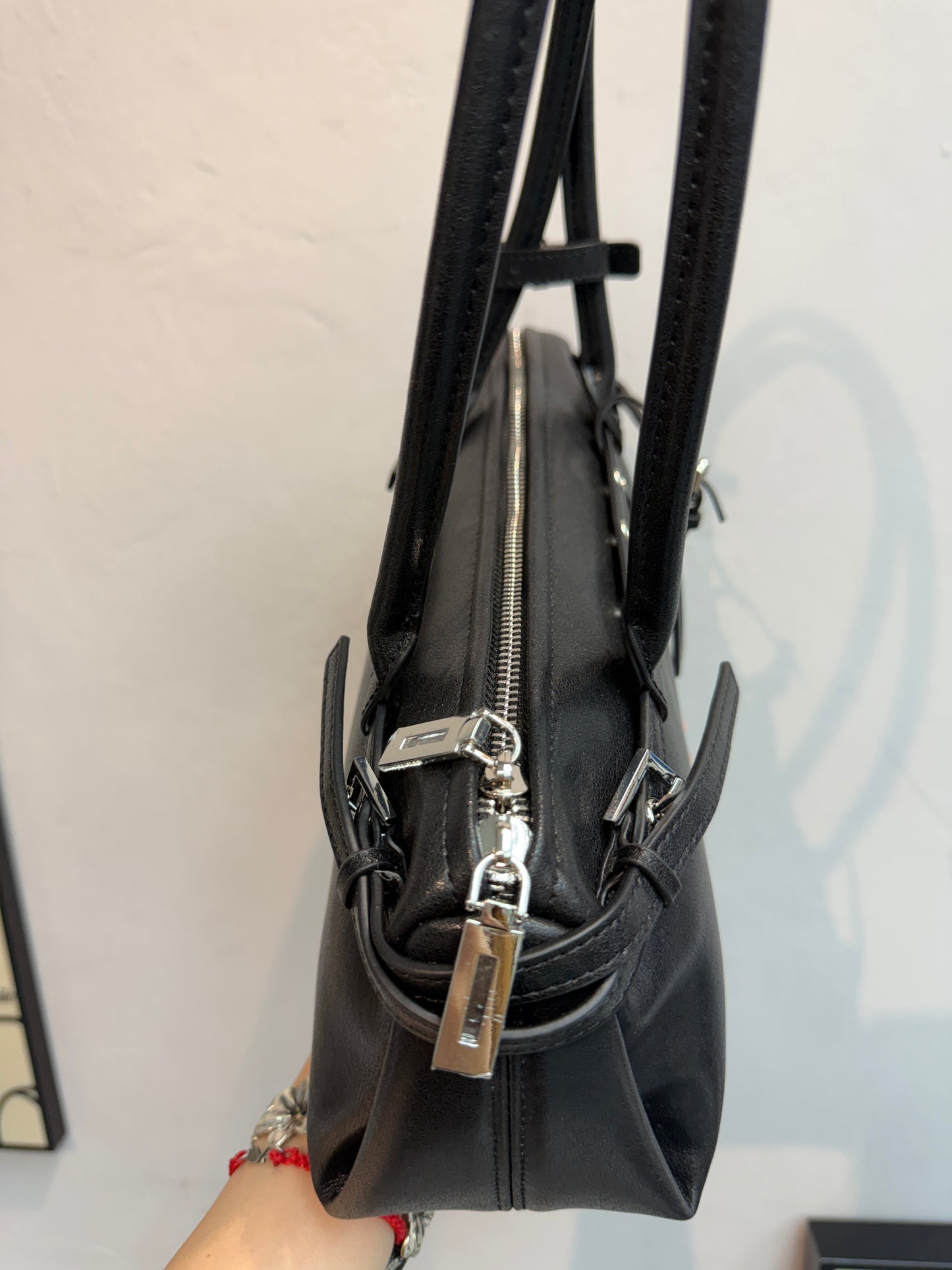 Calfskin underarm bag(pre order 7-21days)