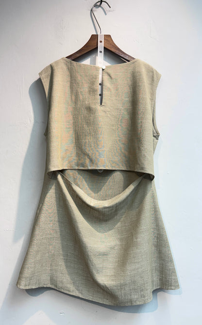 Back cut out tank top #00751