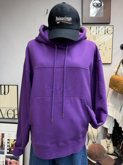 Embroidered letters with hat sweater #00062