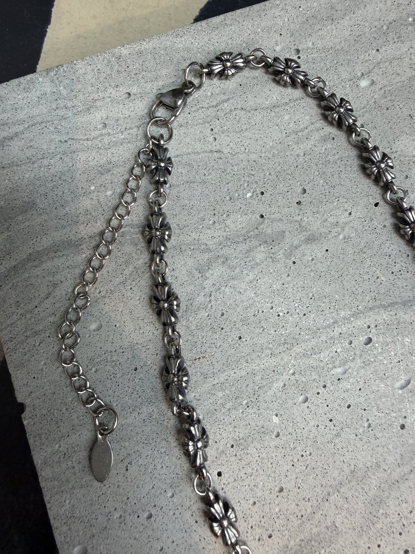 Mini fligree cross necklace