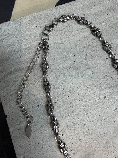 Mini fligree cross necklace