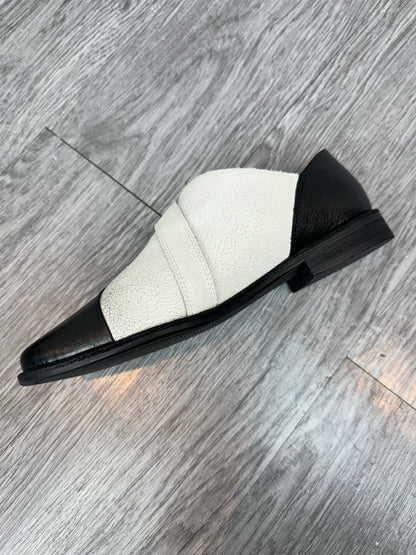 (30%off )Calfskin Loafer