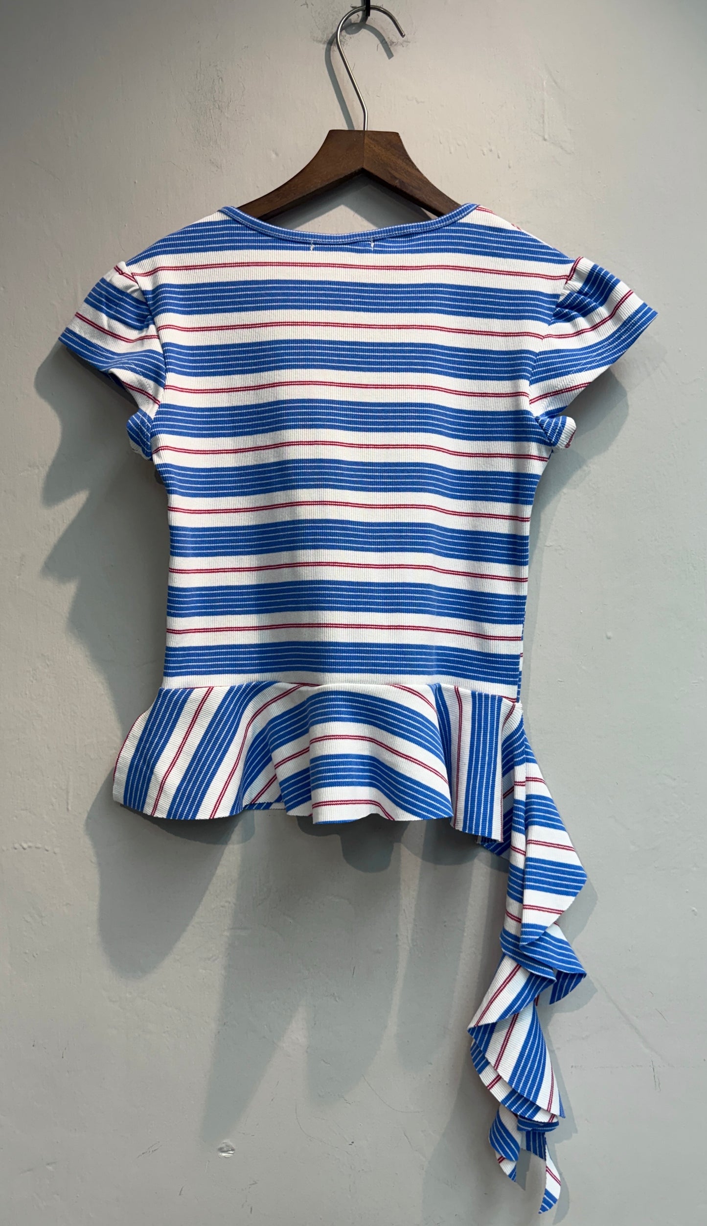 Ruffle hem striped tee #00760
