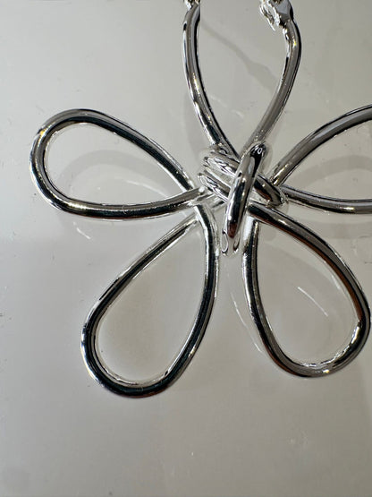 Petal-shaped earrings