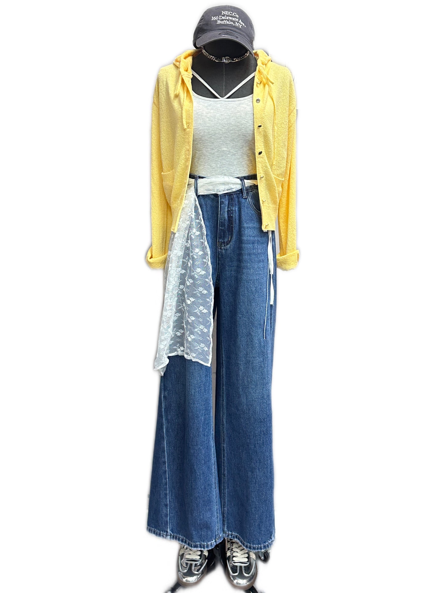 With hat knitted outer