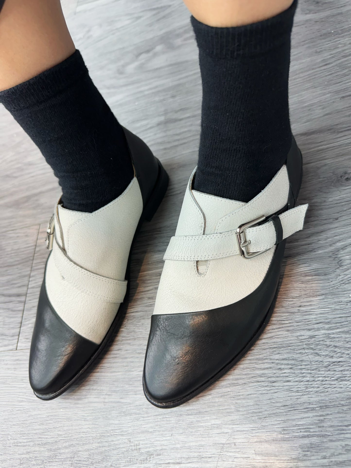 (30%off )Calfskin Loafer