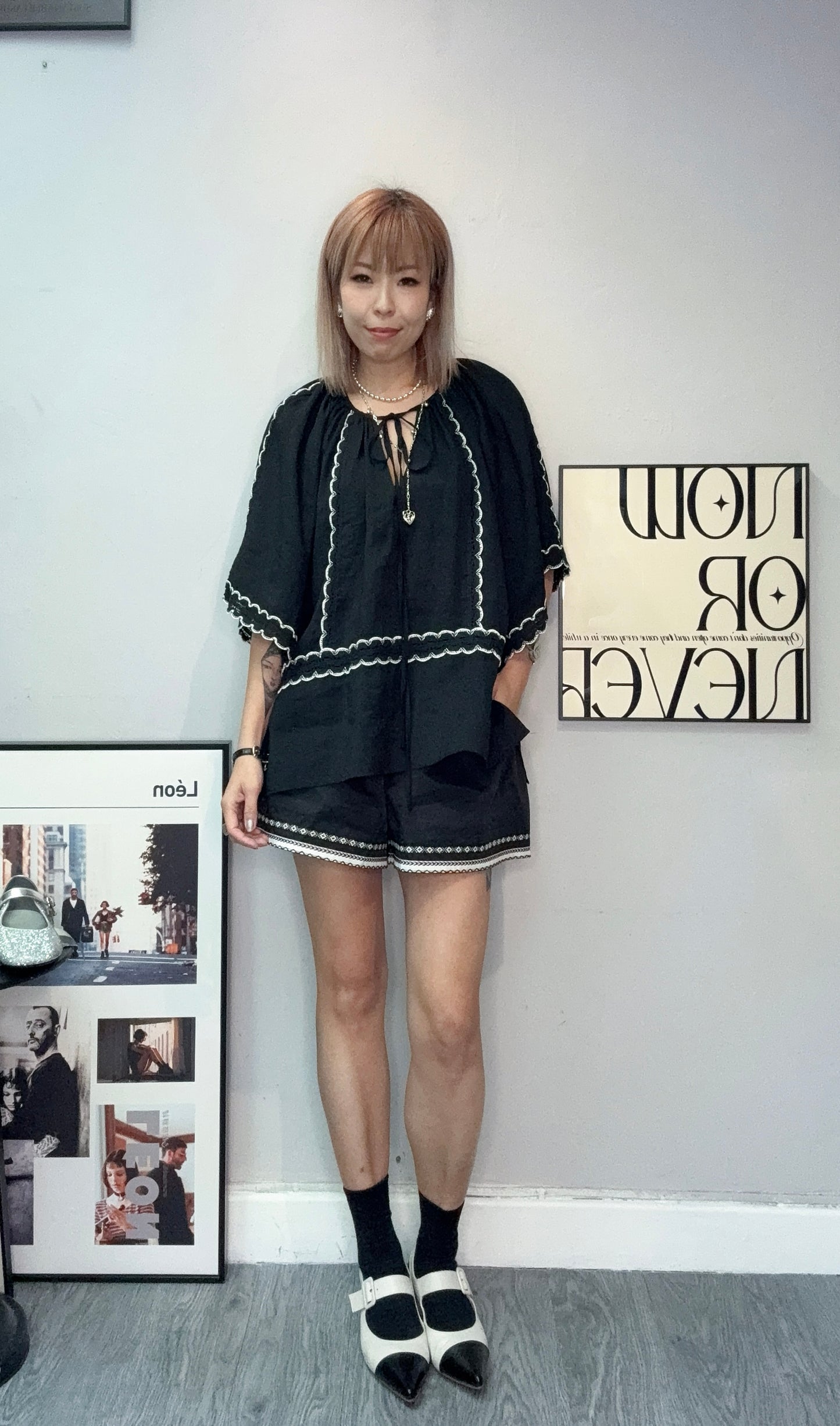 Eyelet sleeve cuff blouse #00680