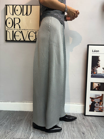 Embossed wide leg pants #00711