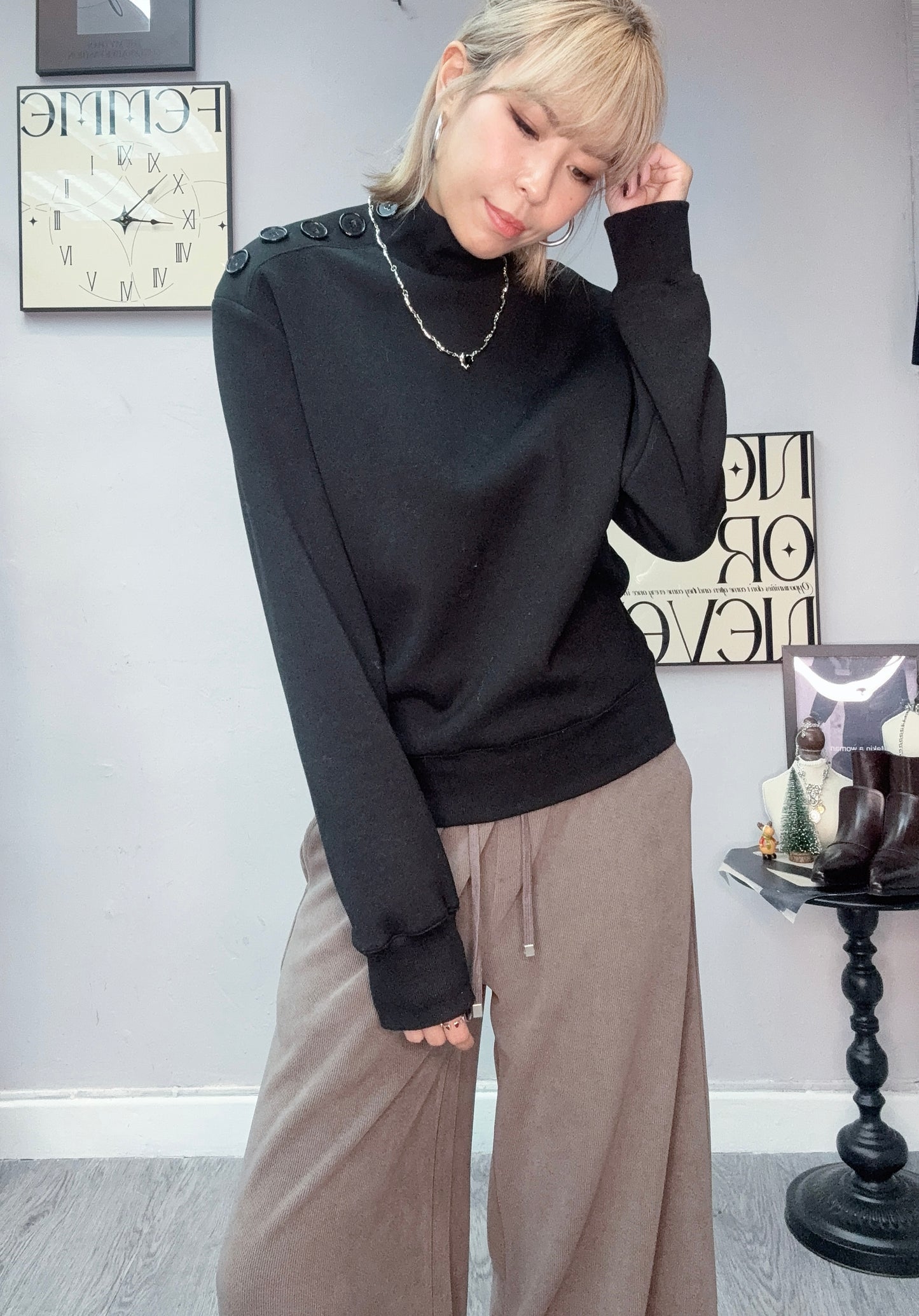 Side shoulder button top #00123