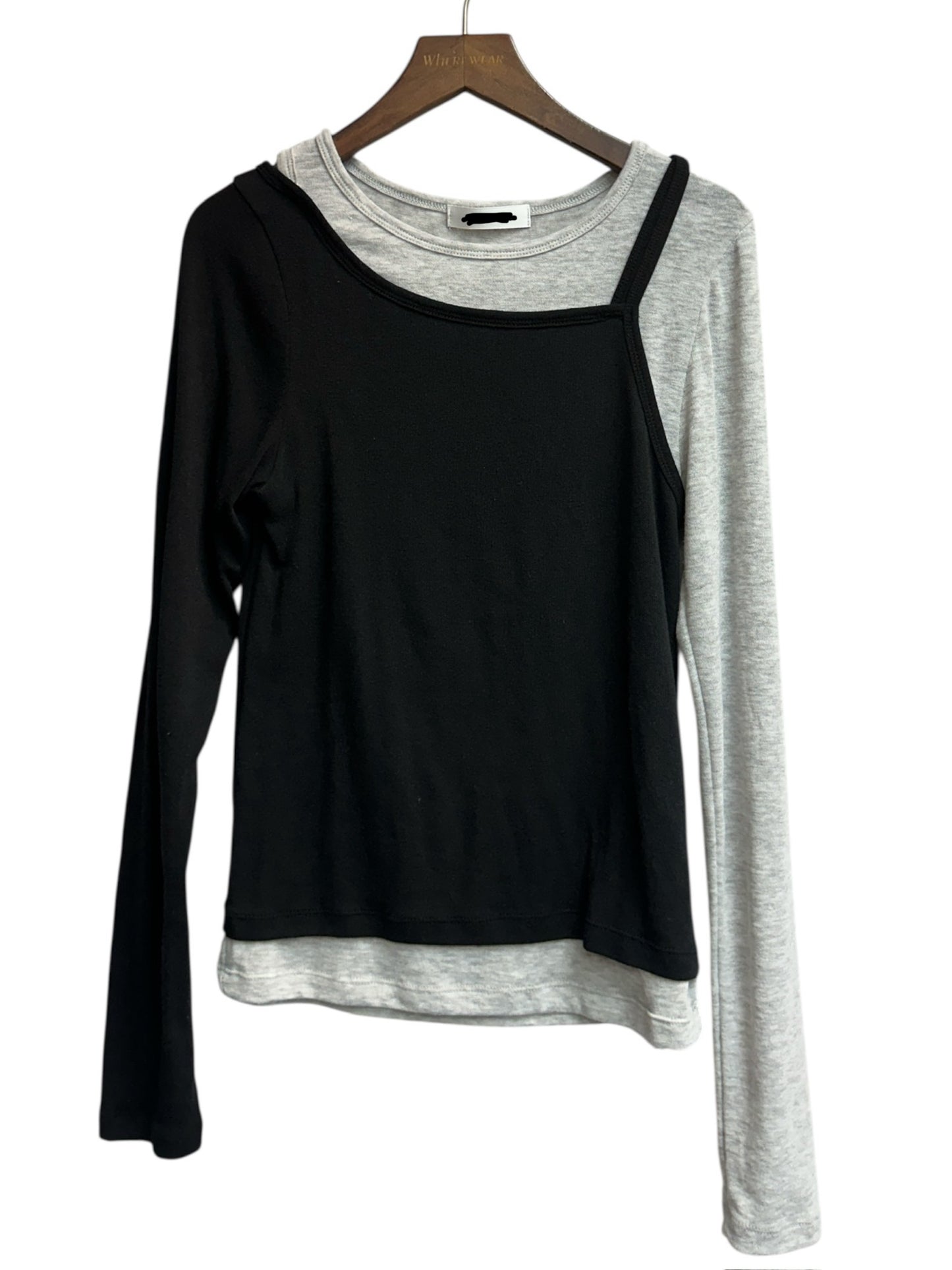 Double strap fake two pieces tee