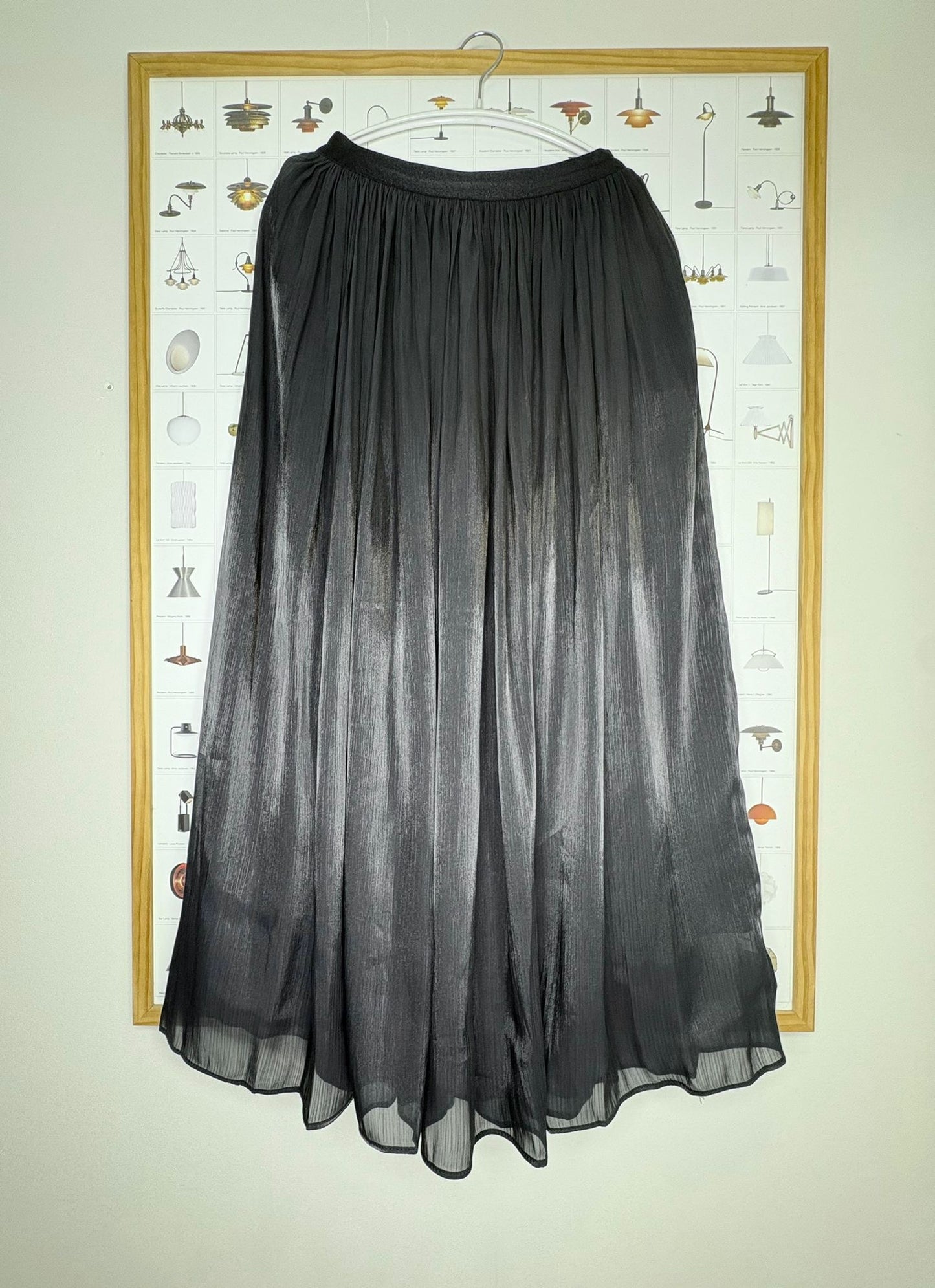 Full elastic satin skirt #00695