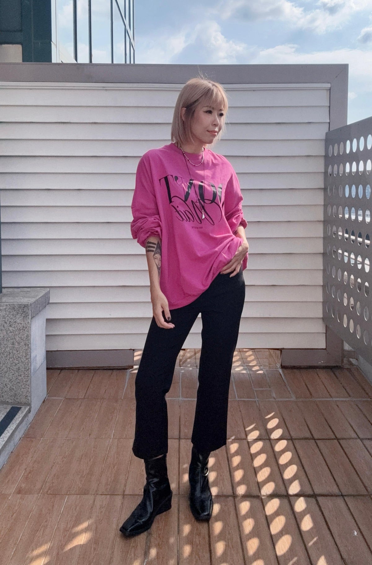 Black words loose tee #00980