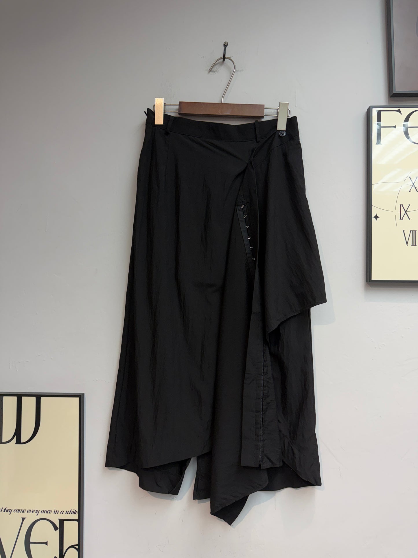 (-30%)irregular hem skirt