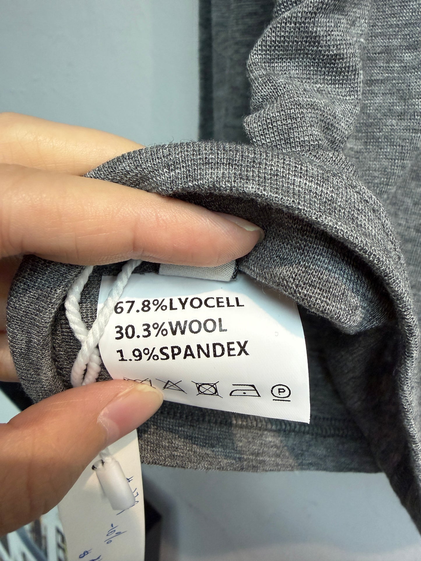 Back neck button inner #00098