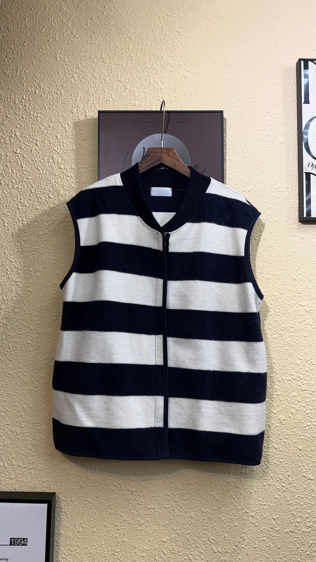 Striped blush cloth vest outer #01000