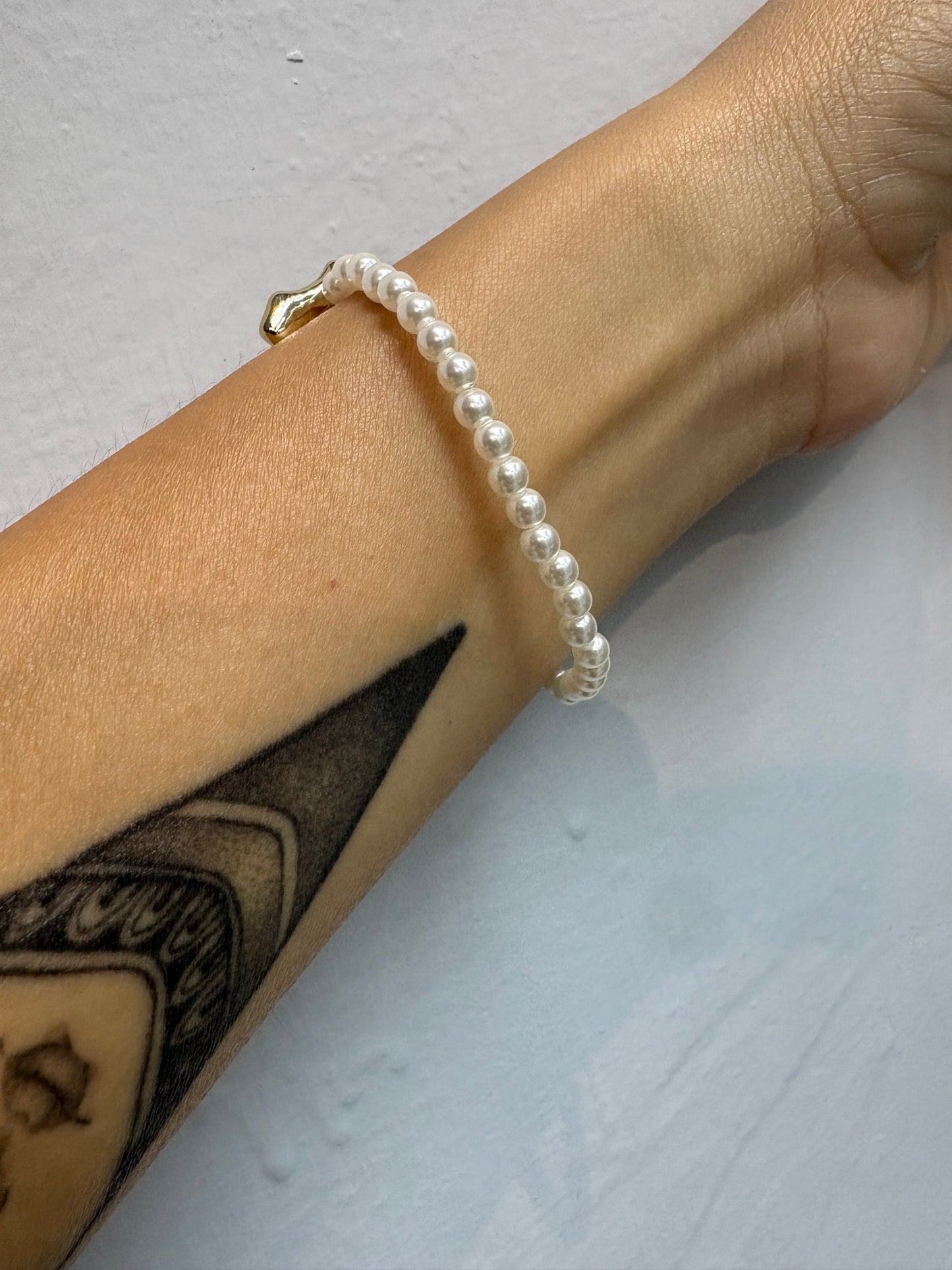 Mini pearl daisy elastic bracelet