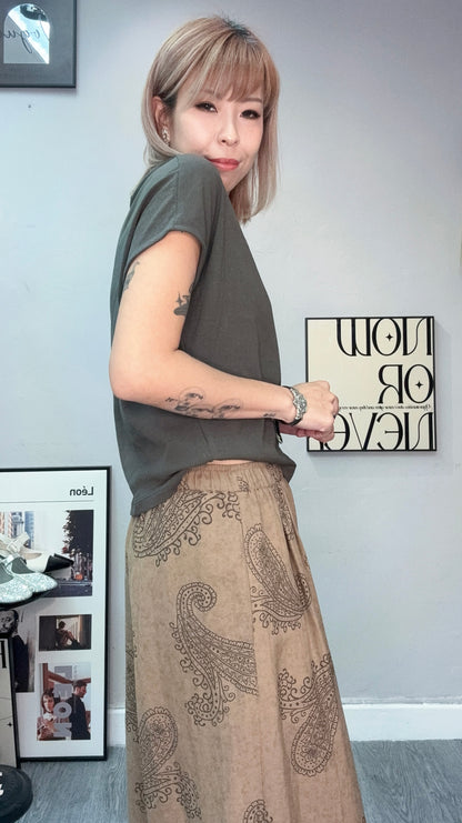 With paisley scarf cap sleeves tee #00674