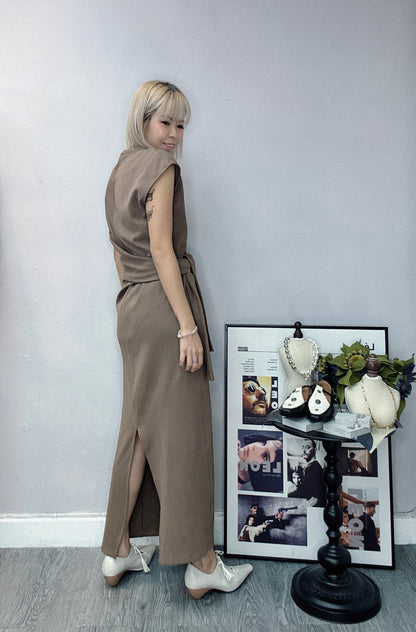 Tie-waist dress