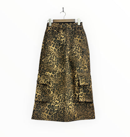 Leopard print skirt