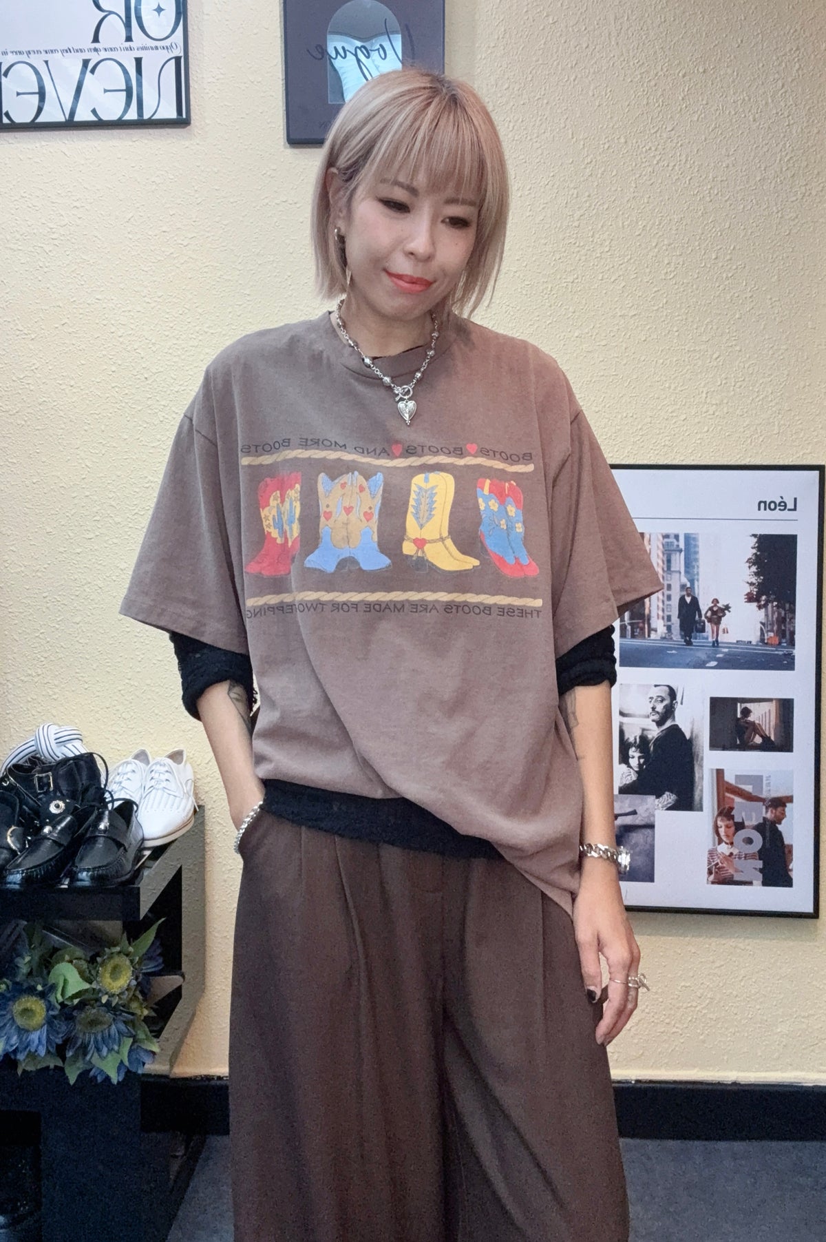 “Boots” loose tee#00953
