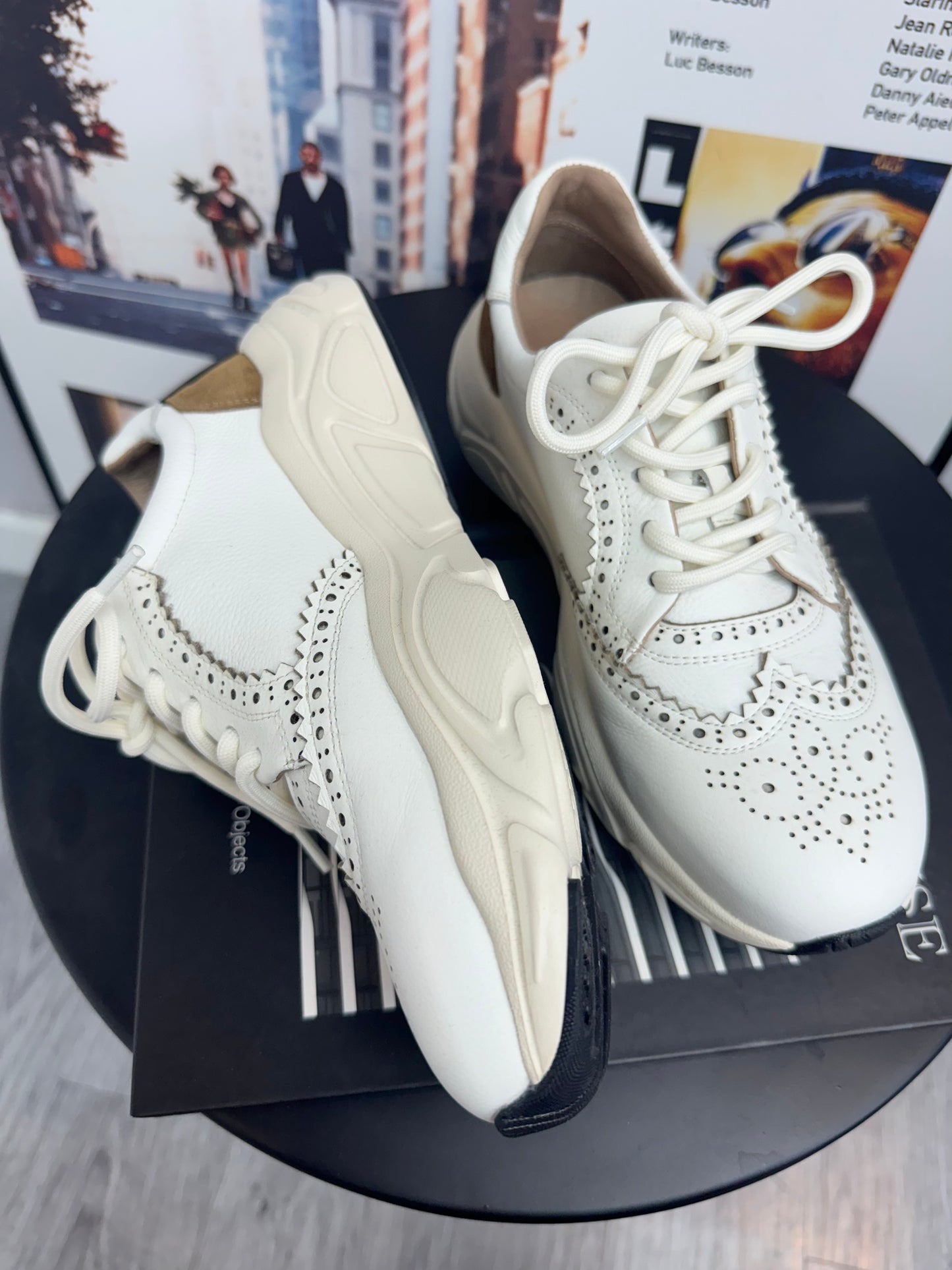 Calfskin leather sneakers