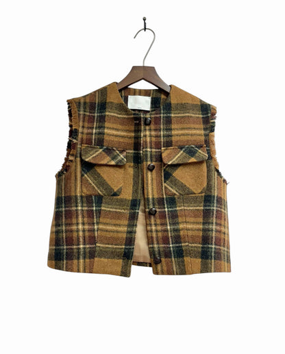 Checkered flannelette fabric vest