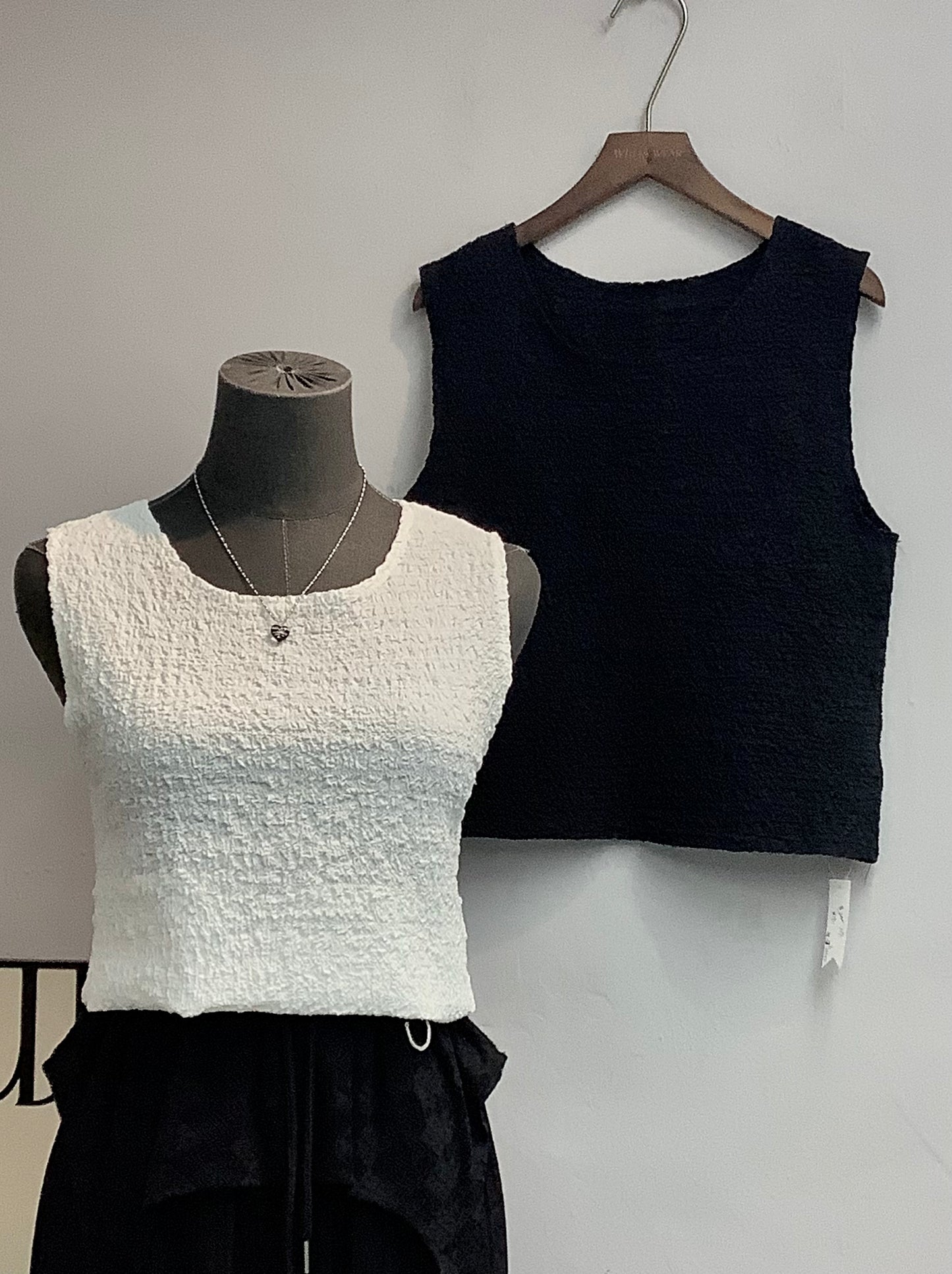 (-50% Off)Rough Vest