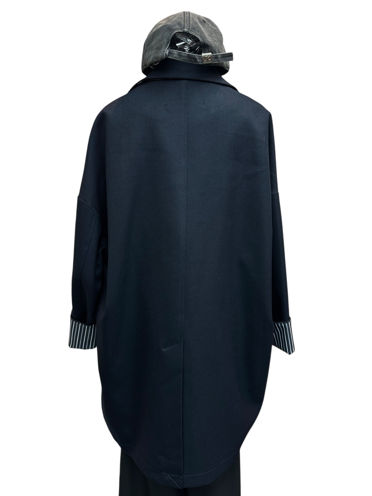 Stripe sleeves oversize blazer